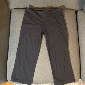 Cropped black Lululemon leggings!